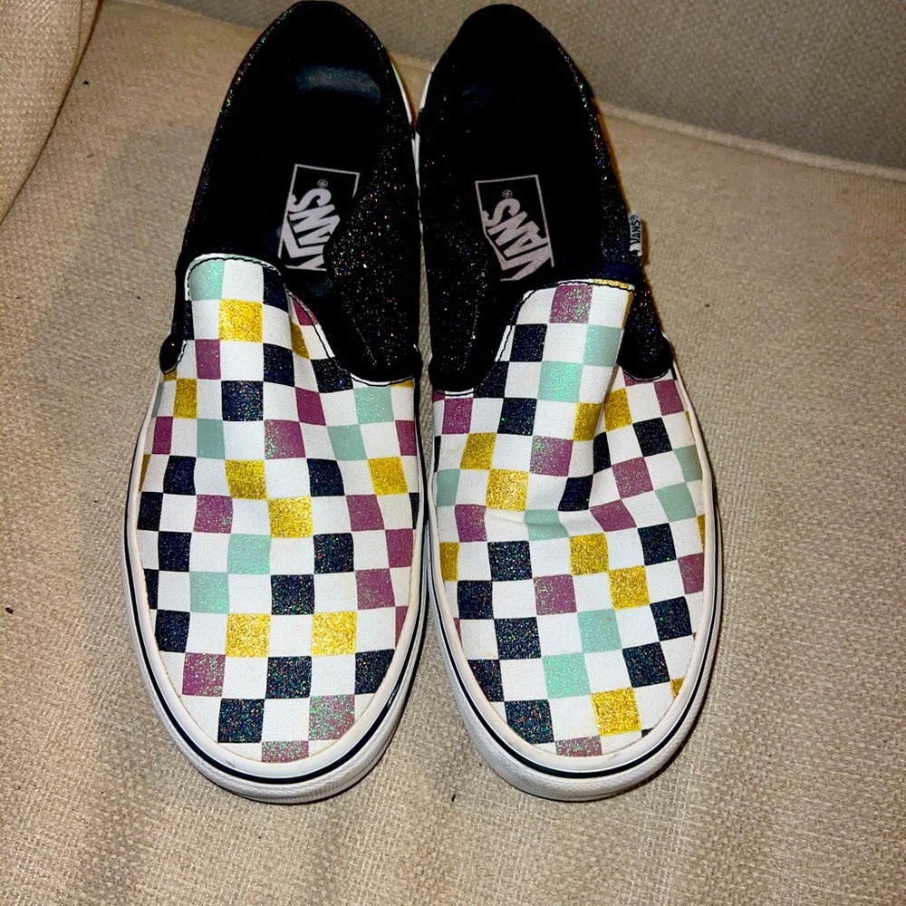 Women’s colored check Vans